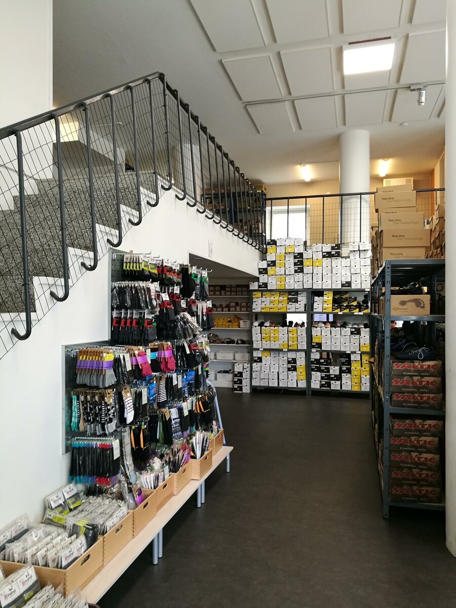 Myymälä, Mansku