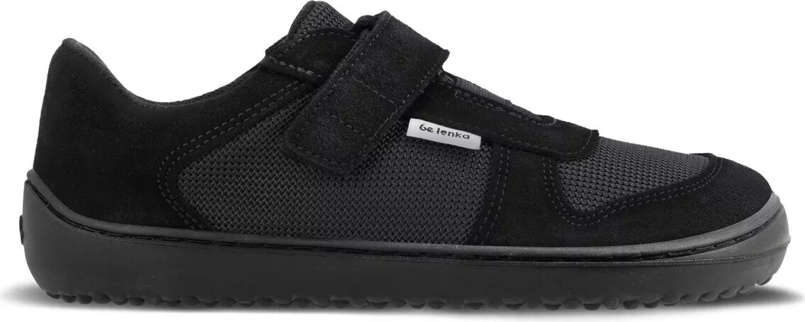 Be Lenka Joy (2024) 黒