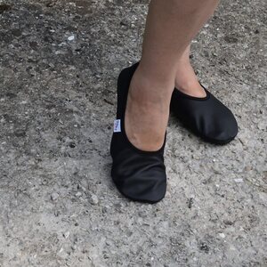 Omaking 儿童 gym slippers