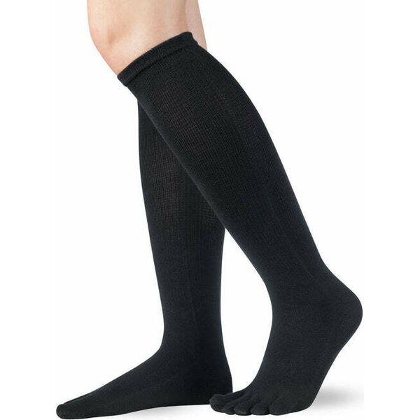 Knitido Essentials Knee-high Socken